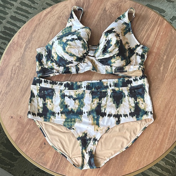 Cacique | High-Waisted Teal Green Bikini with Molded Cups - 46DD / 22W / 2X - Picture 1 of 9